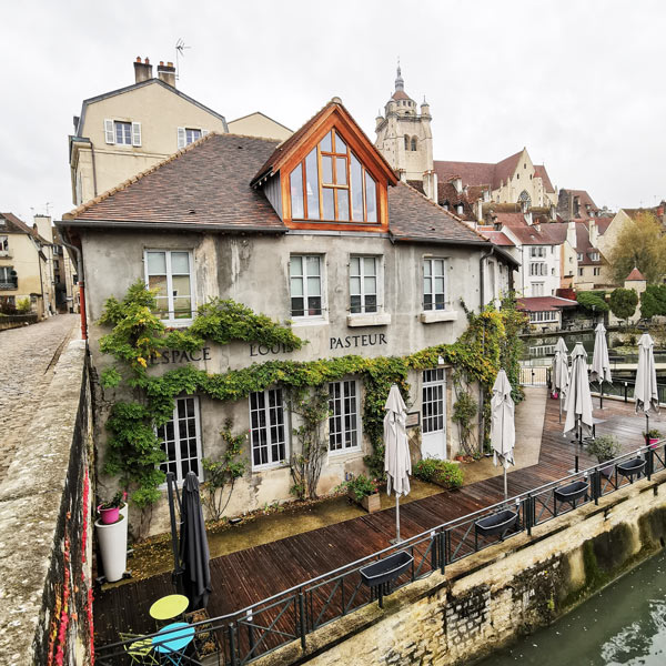 location salle louis pasteur terrasse